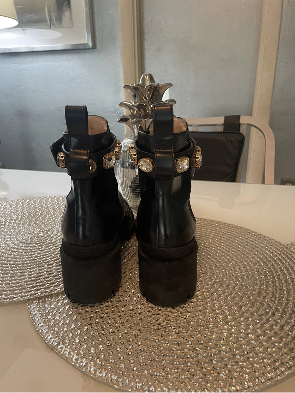 Gucci Magnum BLK Leather Platform Lug Ankle Boots w/Gold GG & Crystal Accent SZ9 - Picture 5 of 13